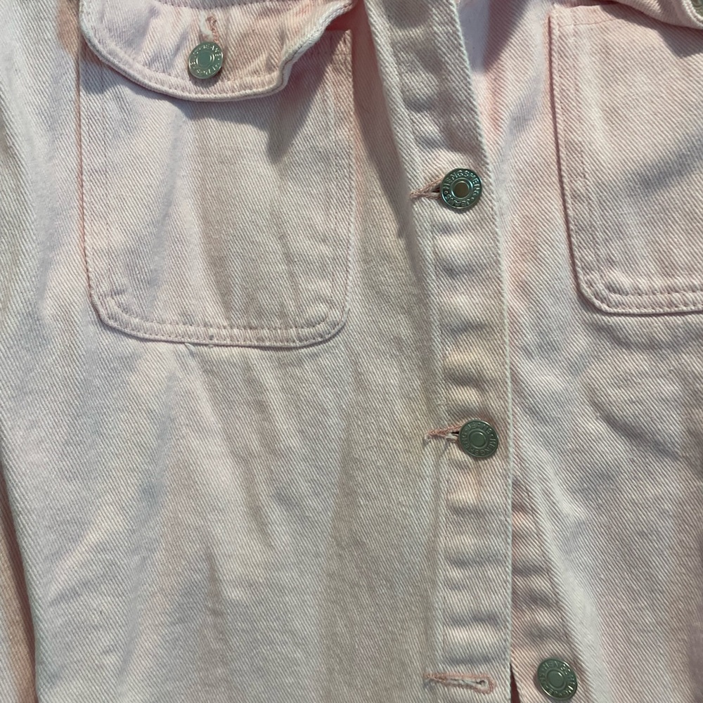 Ripped jean jacket - Picture 2 of 4